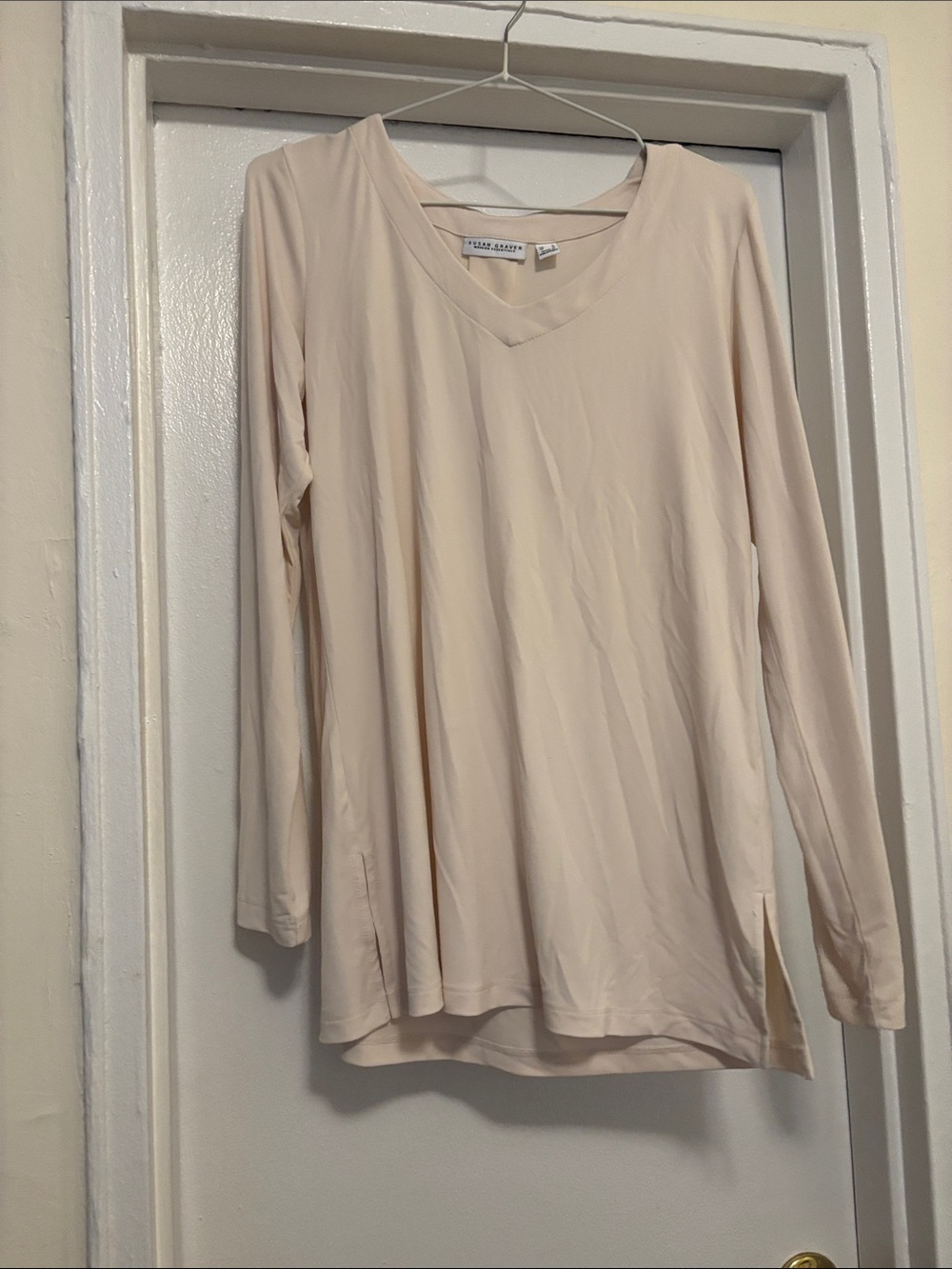 Susan Graver Long Sleeve V-Neck Tunic Top in Light Beige size S